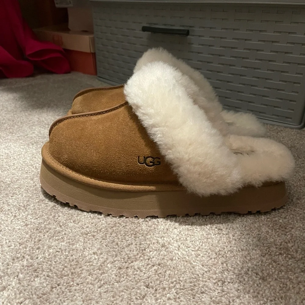 ugg disquette slippers - Picture 1 of 4